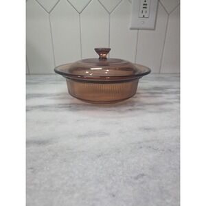 Vision Corning Ware Casserole, Pyrex Amber 24oz V-30-B, W/ Lid V-1-C Kitchenware